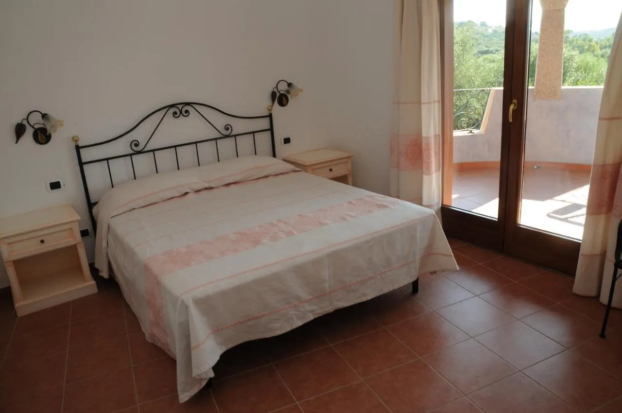 Il Borgo Di Punta Marana Aparthotel Golfo Aranci